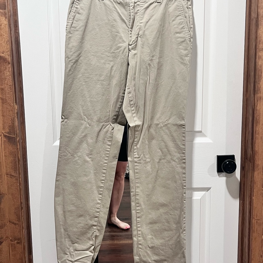 Vineyard Vines Men's Khaki Chinos